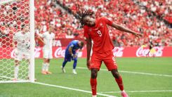 Switzerland beat Canada 2-1 and finish top of Group B