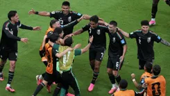 Mexico edge South Korea 1-0 in Guadalajara